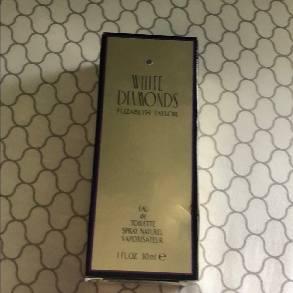 White diamonds Elizabeth Taylor perfume